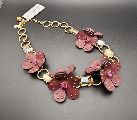 Kate Spade Blooming Bling Leather/Stone Floral Necklace NWT - Picture 3 of 11